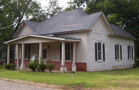 Sweet Old Alabama Starter Home on 1 Acre Under $50K ~ Increased in ...