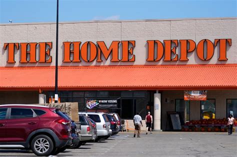 When will Lower Macungie Home Depot open? We have the answer