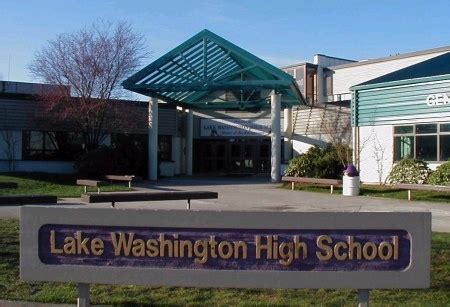 Lake Washington High School Reunions - Kirkland, WA - Classmates