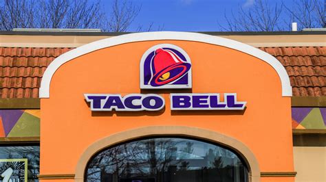 Taco Bell Is Bringing Back Its Popular Nacho Fries With An Exciting Twist