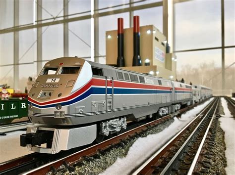 Amtrak in O Gauge | Amtrak, Model railroad, Holiday train