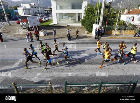 Foot race in ancient greece hi-res stock photography and images - Alamy