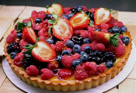 Fruit Tart.jpg | Catering & Cakes