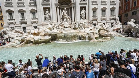 Rome city and church in row over Trevi Fountain coins