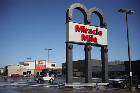 Olmsted Medical Center to expand its clinic in Miracle Mile shopping ...