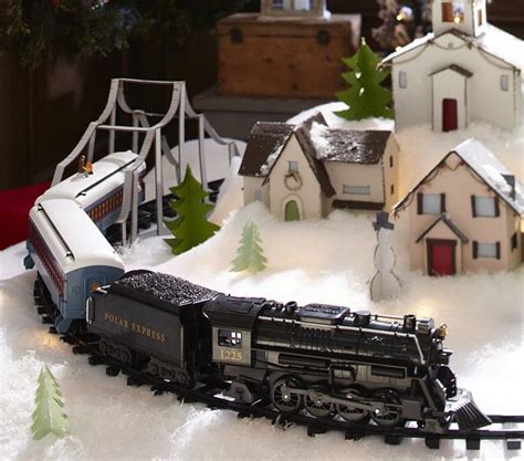 Lionel Polar Express “G Gauge” Train Set in 2021 | Polar express train ...