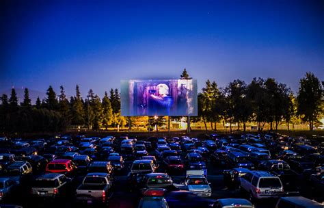 Drive-in Theater Locations for Movie-Watching Near Los Angeles