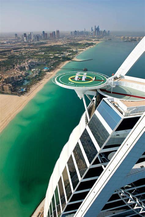 Wedding-in-the-Sky-At-Burj-Al-Arab-Jumeirah’s-Helipad - Shy Magazine