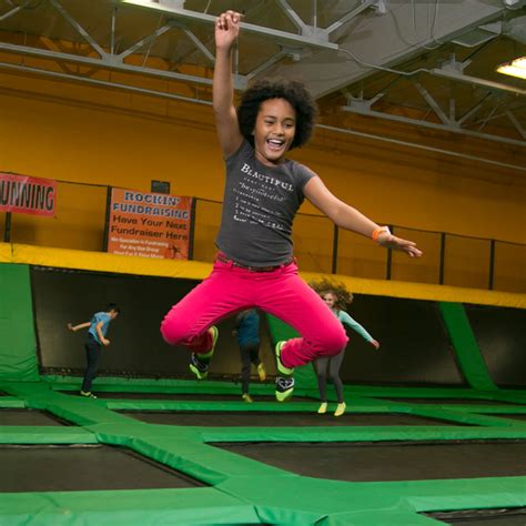 franchise1 - Rockin' Jump Trampoline Park