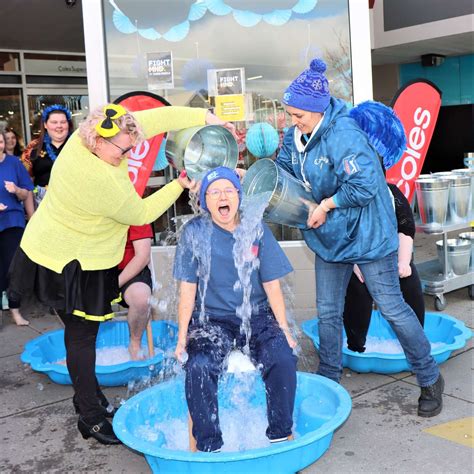 Annual Ice Bucket Challenge raises funds for MND | Seymour Telegraph