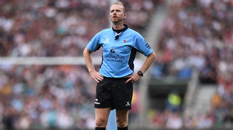 Wayne Barnes: Englishman set to become most capped referee : PlanetRugby