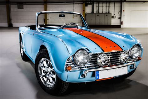 Triumph TR4 Gulf Racing Vollrestauration – Jackson Classics | Exotische ...