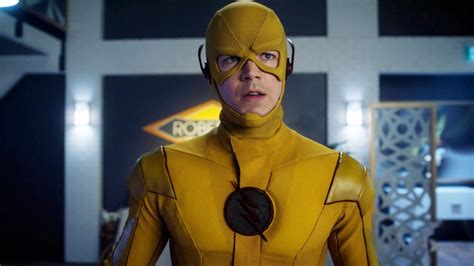 'The Flash: Armageddon' Sneak Peek: Barry Allen Is Single and ...