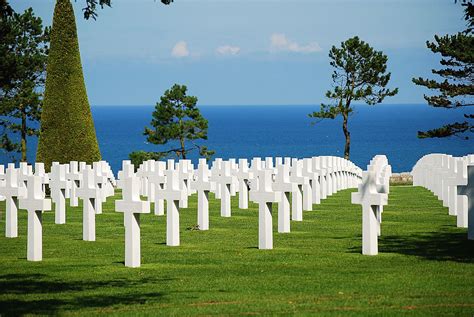 Normandy Military Cemetery - Russian Ww2 Aircraft