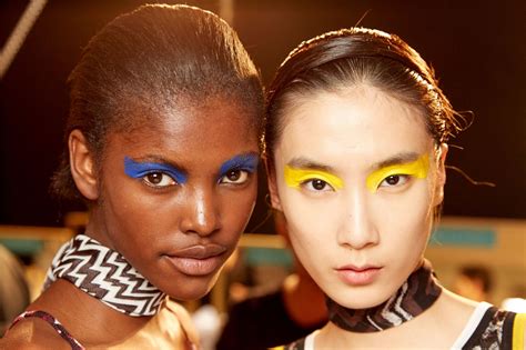 The Most Mesmerizing Eye Makeup Looks to Steal From Fashion Week ...