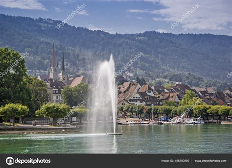 Zug at lake Zug in Switzerland — Stock Photo © Tinieder #188300880