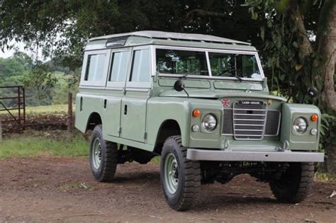 1974 Land Rover 109 Safari (Pre - Defender 90 110) - FULL, FRAME-OFF ...