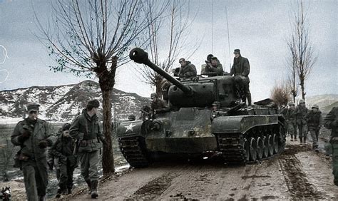 M26 Pershing in Korea, 1950/51. : r/TankPorn