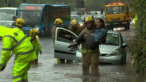 Firefighters rescue 'record' number of people - BBC News