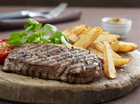 Steak and Chips recipe | Eat Smarter USA