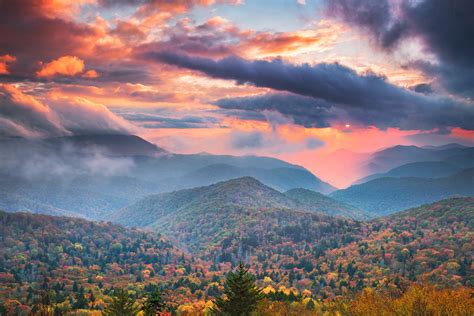 Expose Nature: Fall colors during a sunset in Western NC, on the Blue ...