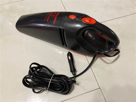 Black & Decker car vacuum, Car Accessories, Accessories on Carousell