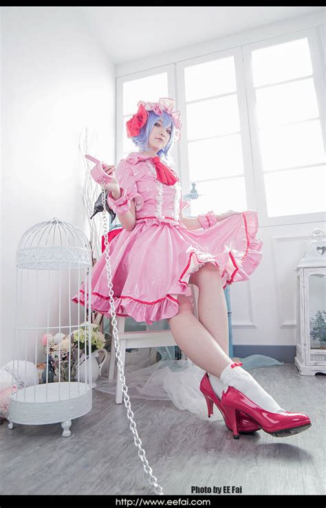 Touhou Project Remilia Scarlet Cosplay 12 by eefai on DeviantArt