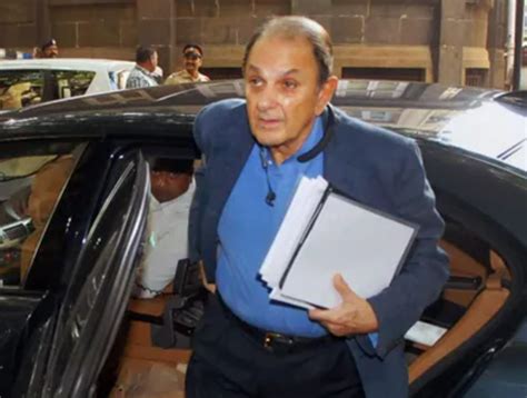 Nusli Wadia: Fight To Buy Britannia, Multi-Crore Wadia Group, Family ...