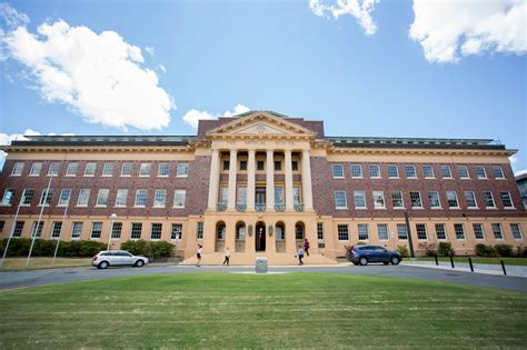 UQ Herston - Alumni and Community - University of Queensland