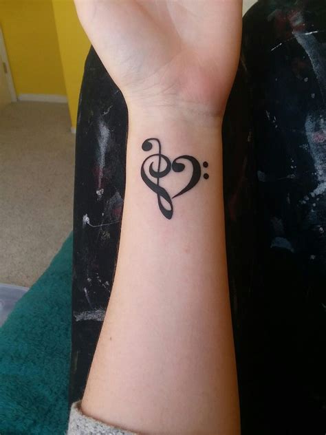 Got this bass and treble clef heart at Ironhorse Tattoo!! | Music ...