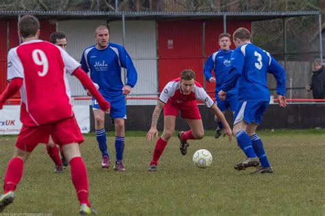 Bracknell Town FC vs Aston Clinton — NeilGrahamPhotography.com