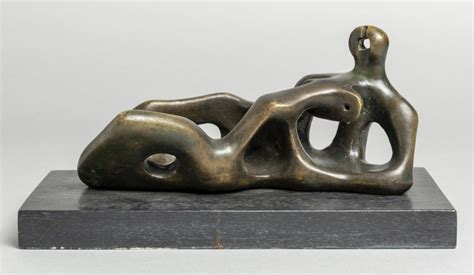 Henry Moore Reclining Figure 1939