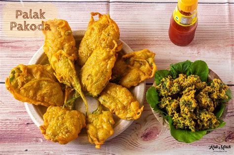 Palak Pakoda-Spinach Pakora - Kali Mirch - by Smita