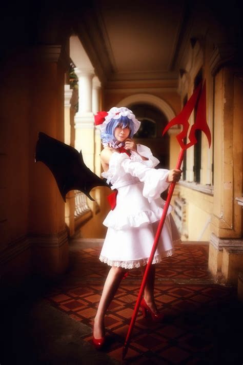 Final Fantasy Cosplay Costumes: Noticeable Touhou Remilia Scarlet ...