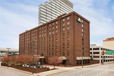 Days Inn by Wyndham Baltimore Inner Harbor | Baltimore, MD Hotels