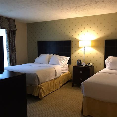 HOLIDAY INN BLOOMINGTON $77 ($̶1̶1̶3̶) - Updated 2021 Prices & Hotel ...