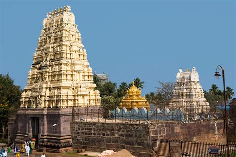 12 Jyotirlingas In India To Visit in 2020 - Temples Of Lord Shiva