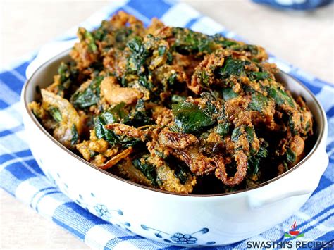 Palak pakoda recipe | Spinach pakora - Swasthi's Recipes