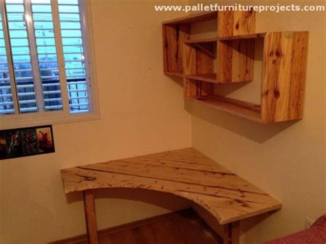 Pallet Corner Shelf Ideas | Pallet Furniture Projects.