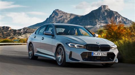 2023 BMW 3 Series Gets New Tech, New Nose - Kelley Blue Book