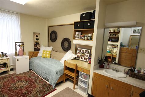 Baylor University || Campus Living & Learning | Baylor dorm rooms ...