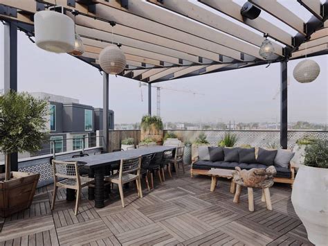 Best Rooftop Bars in L.A. for Sweeping Views and Tasty Cocktails ...