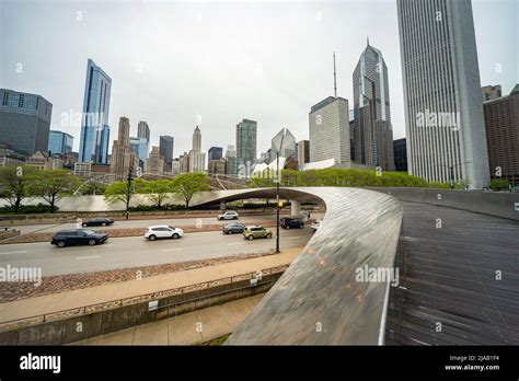 BP Pedestrian Bridge, Chicago, IL, USA Stock Photo - Alamy