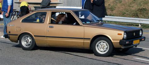 Datsun Cherry 1200, dit was mijn eerste auto precies deze kleur, beige ...