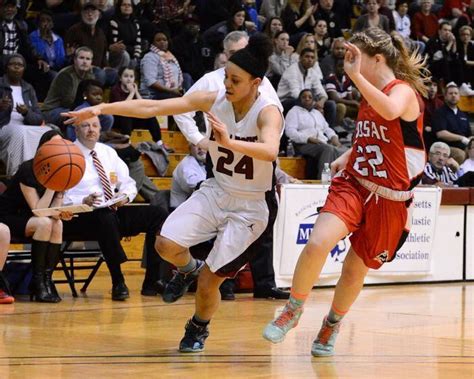 Sisters Jaliena, Janaiya Sanchez combine for 39 points, No. 13 Sabis ...