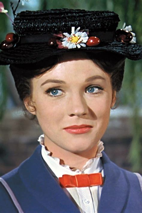 Mary Poppins Remake: Who Should Play Mary? | Julie andrews mary poppins ...