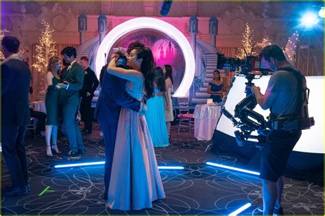 'To All The Boys 3' Ending: Lana Condor Reacts to Lara Jean's Final ...