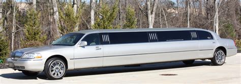 Platinum Limo’s Lincoln Town Car Limousine – Platinum Limousines of ...