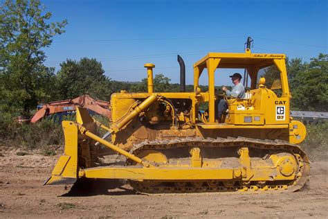 Museum completes restoration of Caterpillar D7E bulldozer - Rochester ...