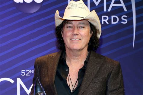 David Lee Murphy Reveals Who He Thinks Does '90s Country Best